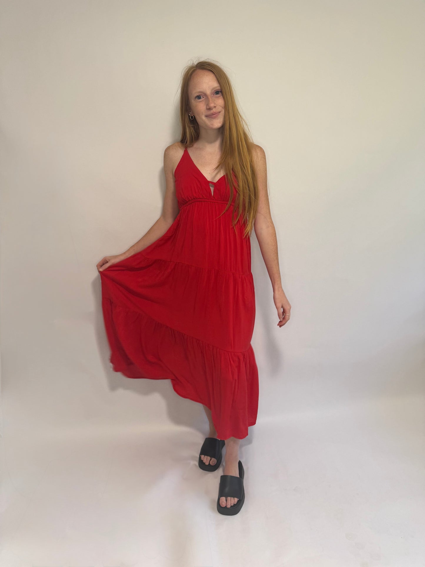 Ruby Woven Sweetheart Neckline Teared Cami Midi Dress