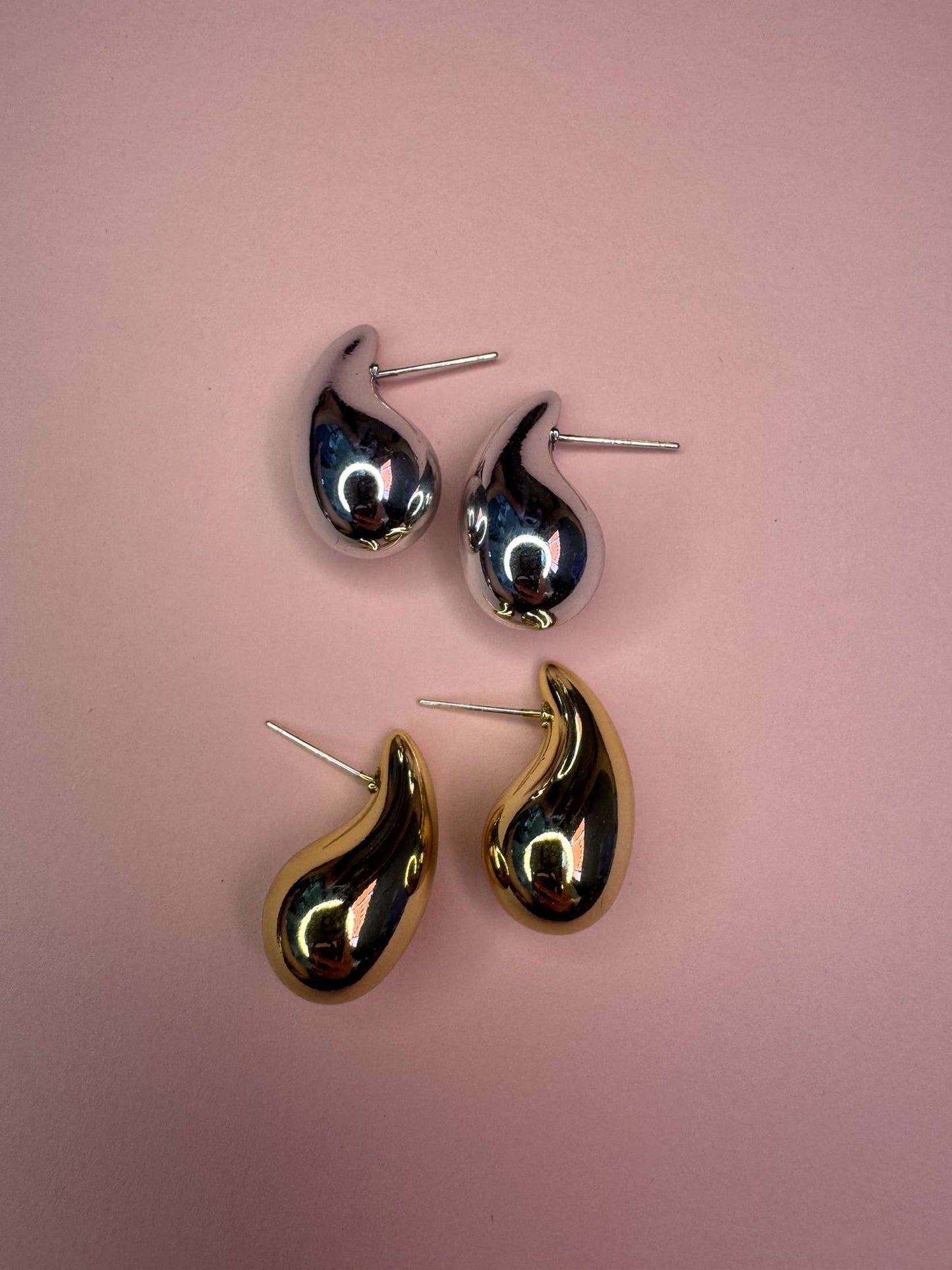 Lightweight Teardrop Earrings